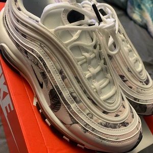 Nike Air Max 97 Pale Pink Floral